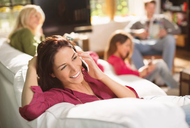 Person speaking on a cordless phone